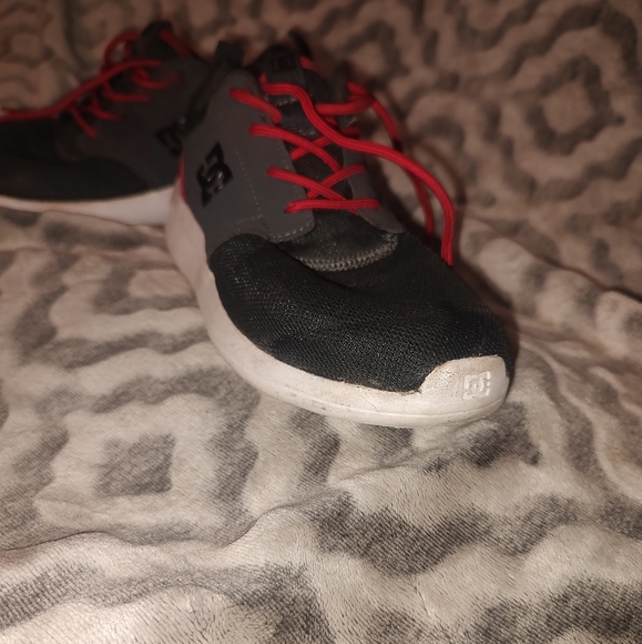 Official DC sneakers with athletic tags with production date (April 17 HX )3y - Picture 2 of 4